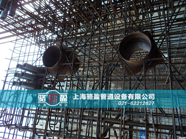 <a href=http://www.www.phoenixme.com.cn target=_blank class=infotextkey>防水套管</a>和墻體之間的結合