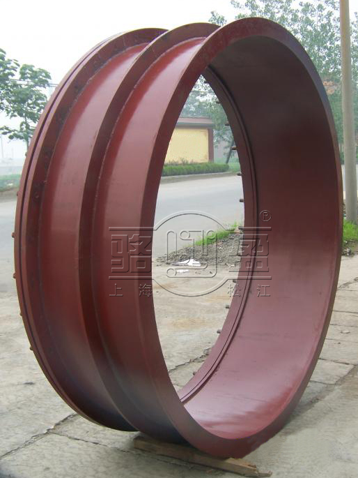 大型<a href=http://www.www.phoenixme.com.cn target=_blank class=infotextkey>防水套管</a>